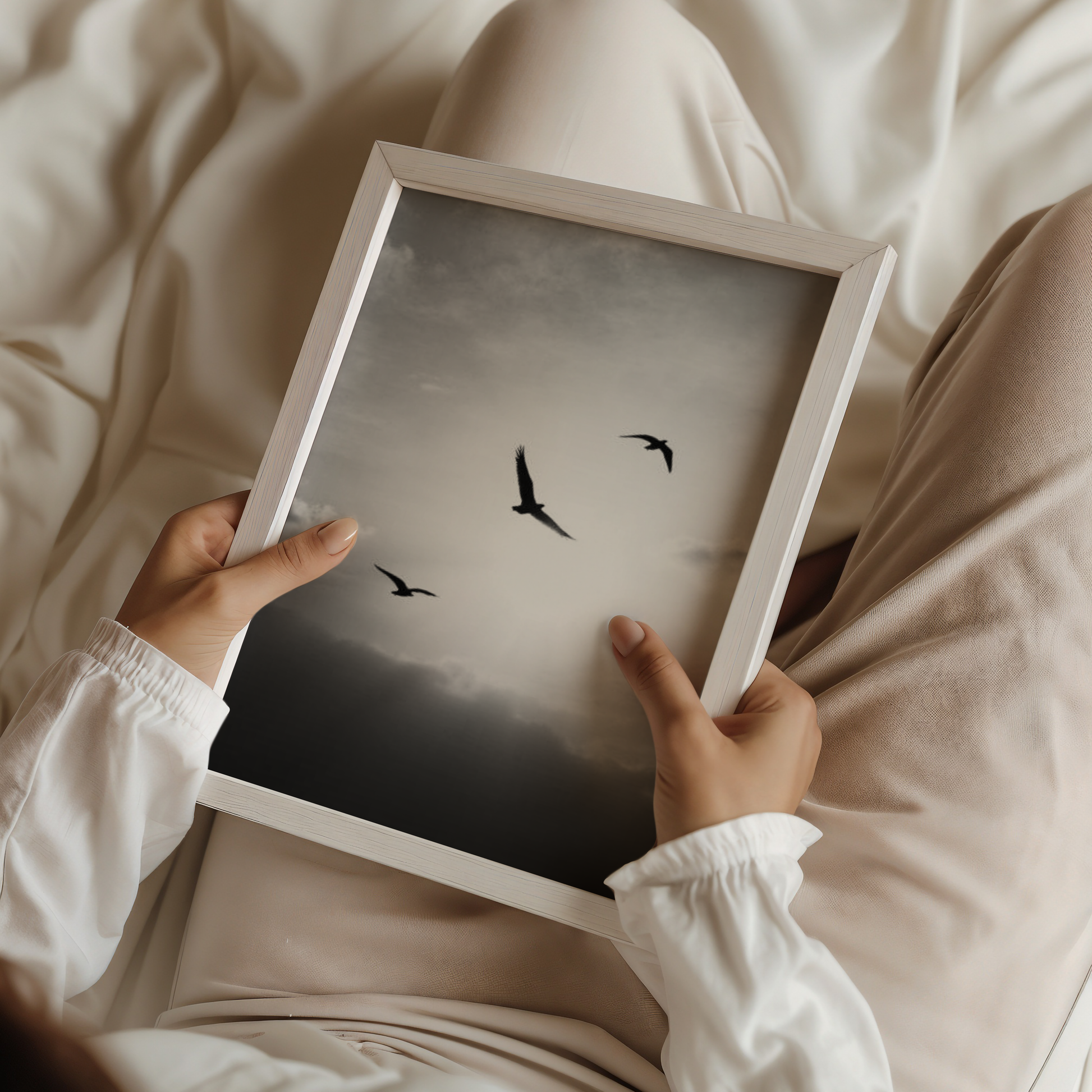 ästhetisches poster für zuhause oder büro, minimalistisches poster, elegante dekoration, poster für schlafzimmer, esszimmer poster, Tierposter, Vogel Poster, fliegende Vögel